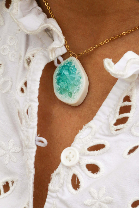 EINORA, DEAD SEA